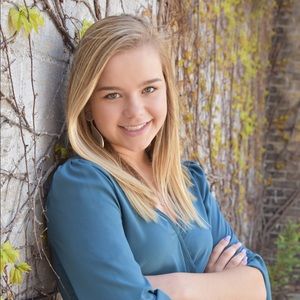 Meet your Posher, Hannah